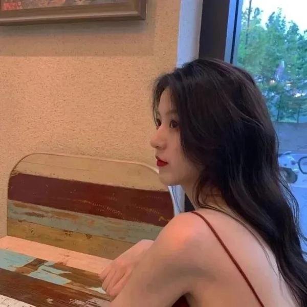 牛仔裤的夏天